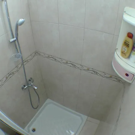 Quarto em Acomodações Particulares Afentra's Salamiou