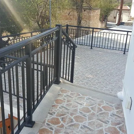 Afentra's منزل للإقامة *